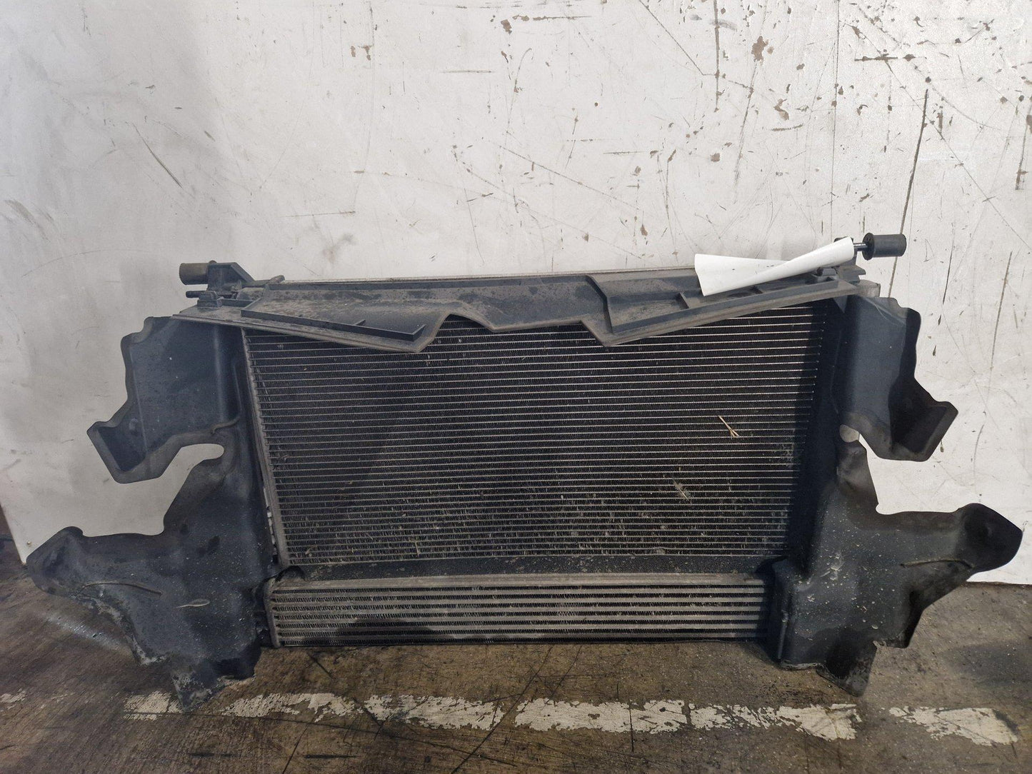 Renault Megane MK3 (Ph2) (X95) Hatchback 1.5L Diesel Genuine Radiator Rad Pack