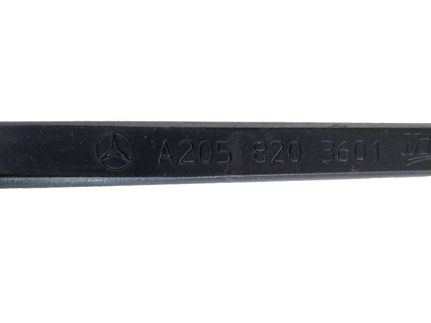 2017 MERCEDES BENZ C CLASS O/S GENUINE DRIVERS RIGHT FRONT WIPER ARM A2058203601
