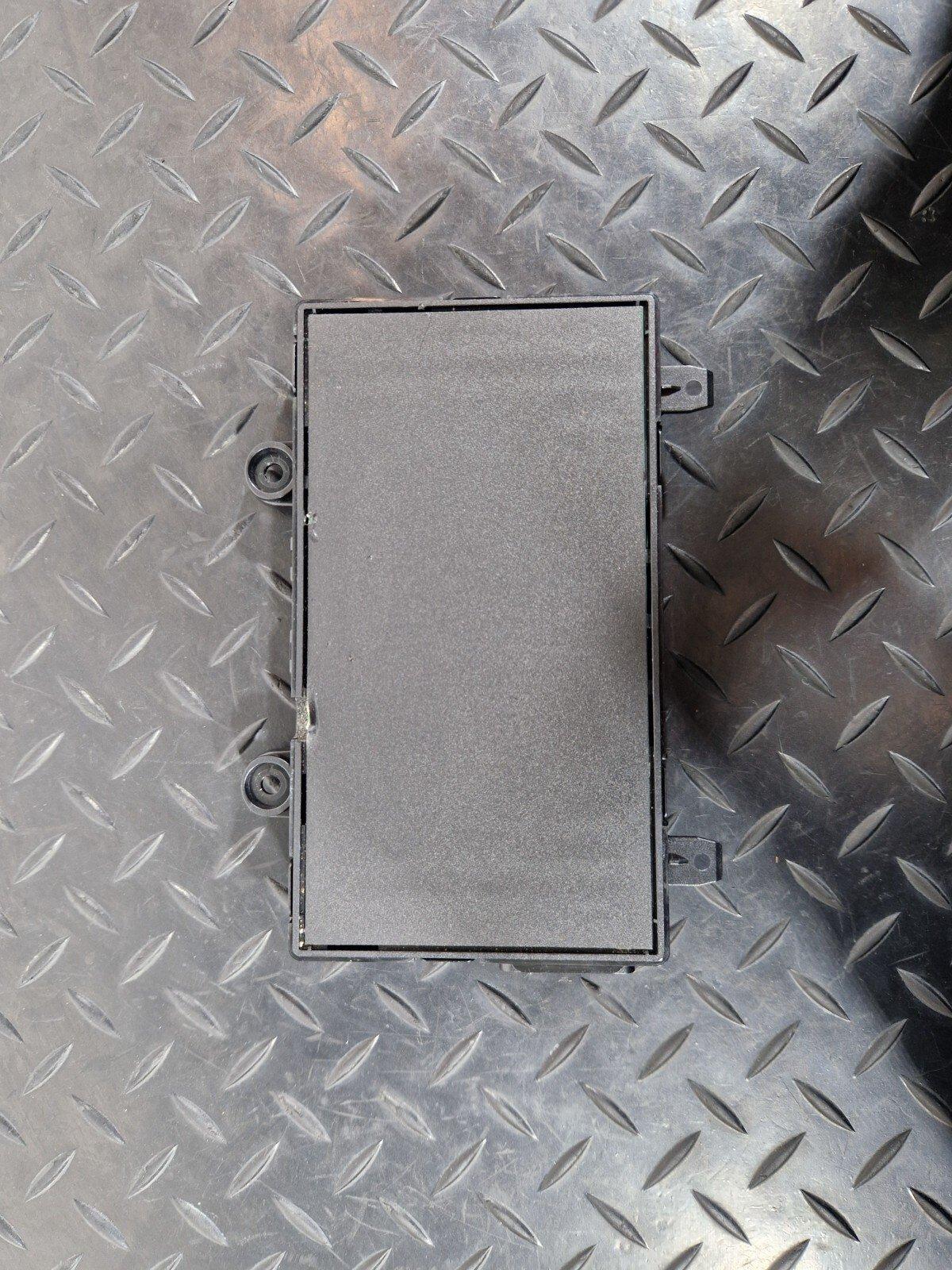 18-ON MERCEDES BENZ A CLASS W177 TELEMATIC CONTROL MODULE A1679008309