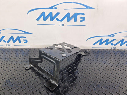 19-ON MERCEDES BENZ CLA C118 GENUINE HEATER MATRIX BRACKET HOLDER A2475010300