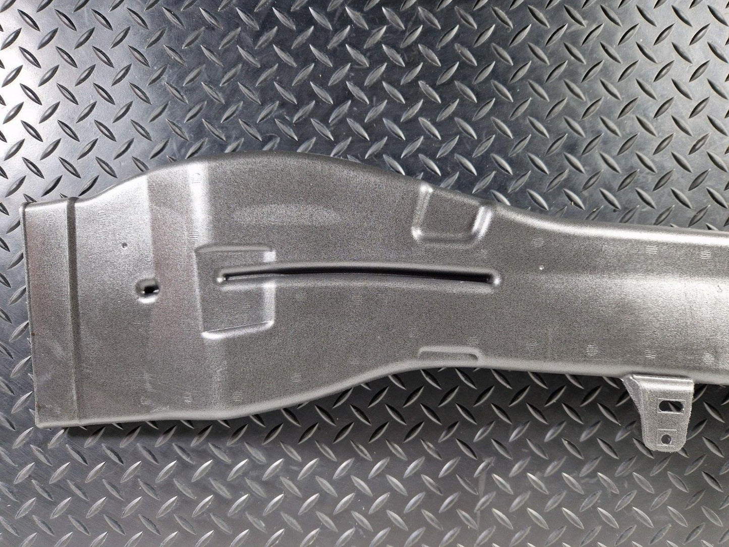 12-18 AUDI A6 C7 GENUINE AIR GUIDE CHANNEL B-PILLAR 4G0819723A