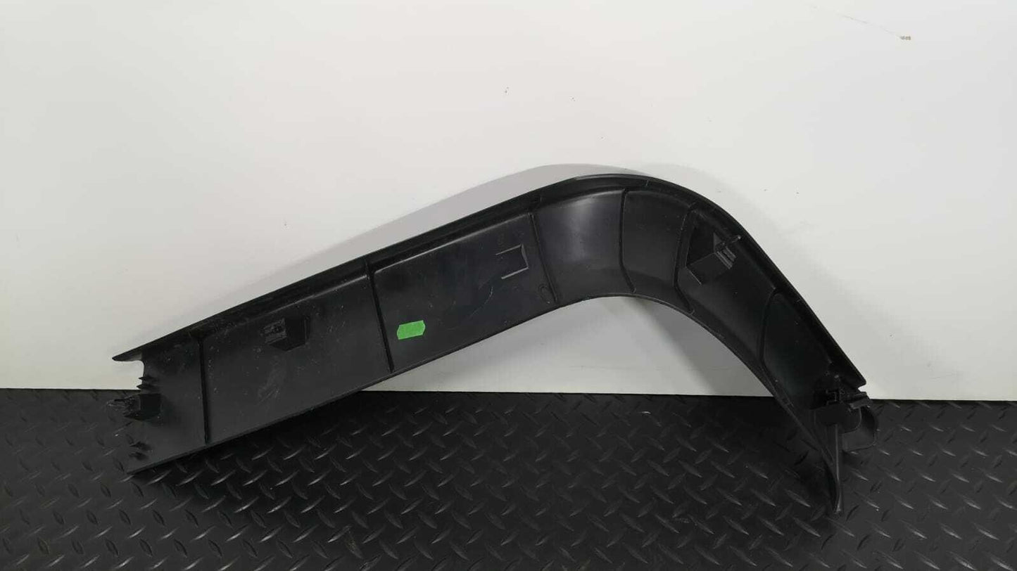 2014 MERCEDES B-CLASS B180 W246 TAILGATE WINDSCREEN SURROUND TRIM COVER RIGHT