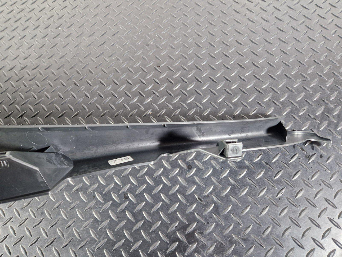 12-18 AUDI A6 C7 GENUINE REAR LEFT LOWER C PILLAR TRIM BLACK 4G0867767A
