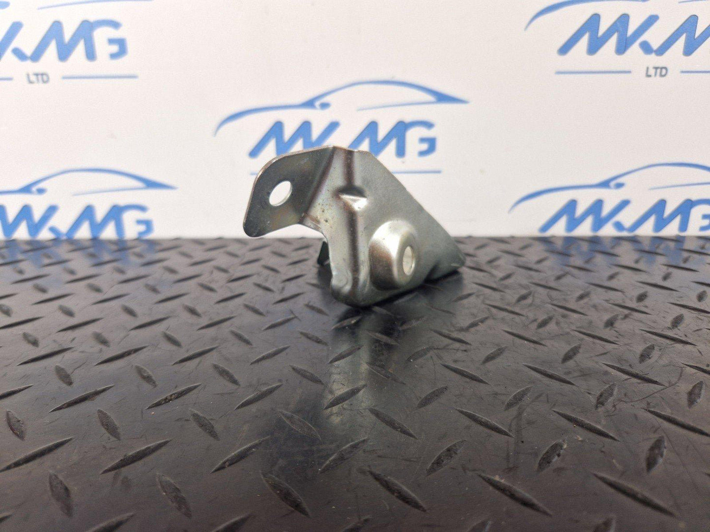 19-ON RANGE ROVER EVOQUE L551 OEM LEFT FRONT BUMPER MOUNT BRACKET K8D217B919AB