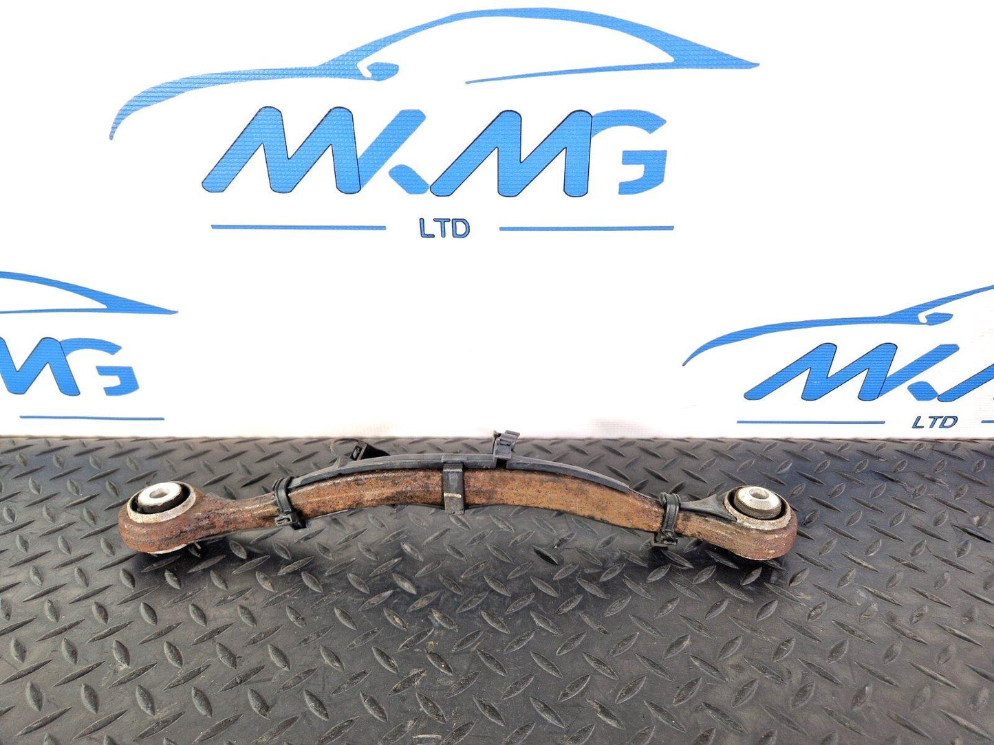 11-19 MERCEDES BENZ ML W166 GENUINE REAR RIGHT CONTROL ARM A1664230823