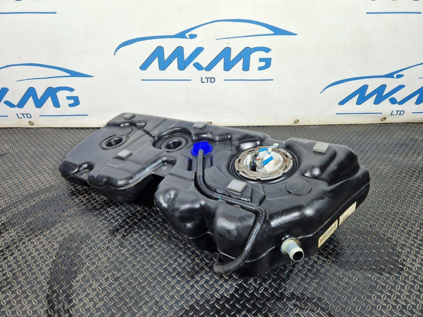 14-21 BMW 2 SERIES GRAN TOURER F45 F46 218D DIESEL FUEL TANK 7300382