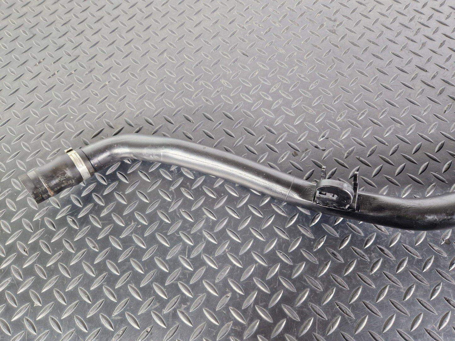 14-21 BMW 2 SERIES GRAN TOURER F46 GENUINE FUEL TANK FILLER NECK PIPE 7205699