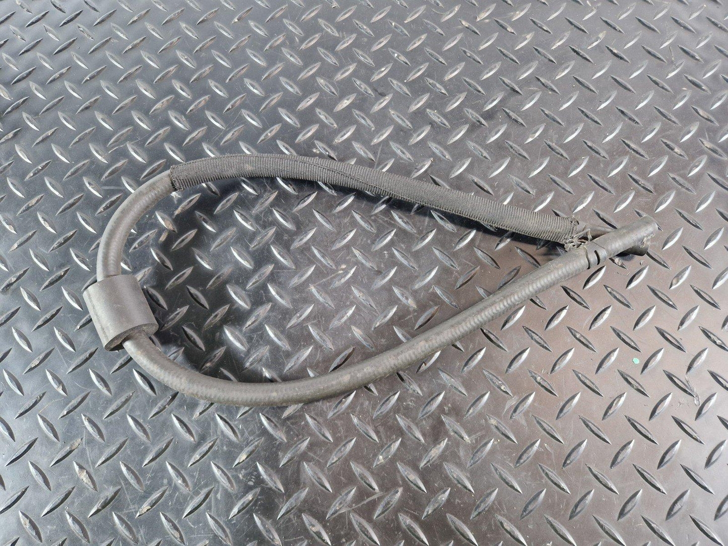 16-22 MERCEDES BENZ X253 WATER COOLING PIPE HOSE LINE A2058308402