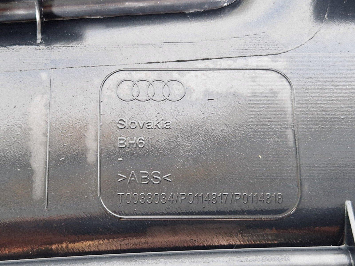 10-15 AUDI Q7 4L GENUINE OEM FRONT LEFT PASSENGER SIDE DOOR CARD PANEL 4L1867105