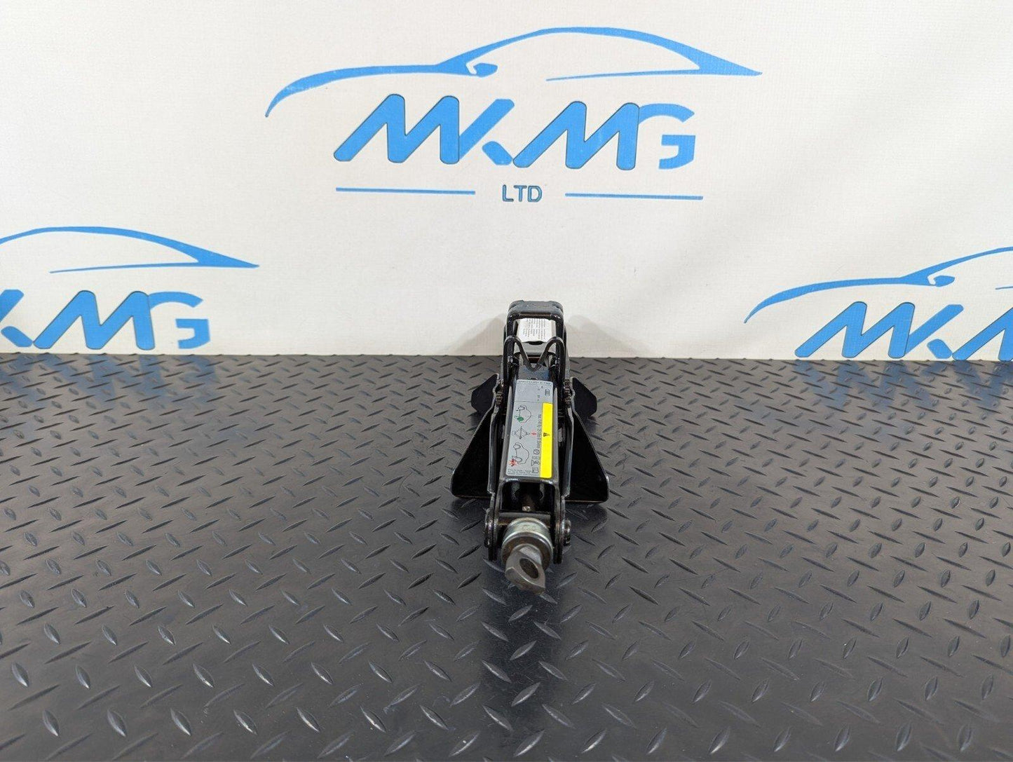 12-18 AUDI A6 C7 CAR LIFTING JACK 5N0011031E