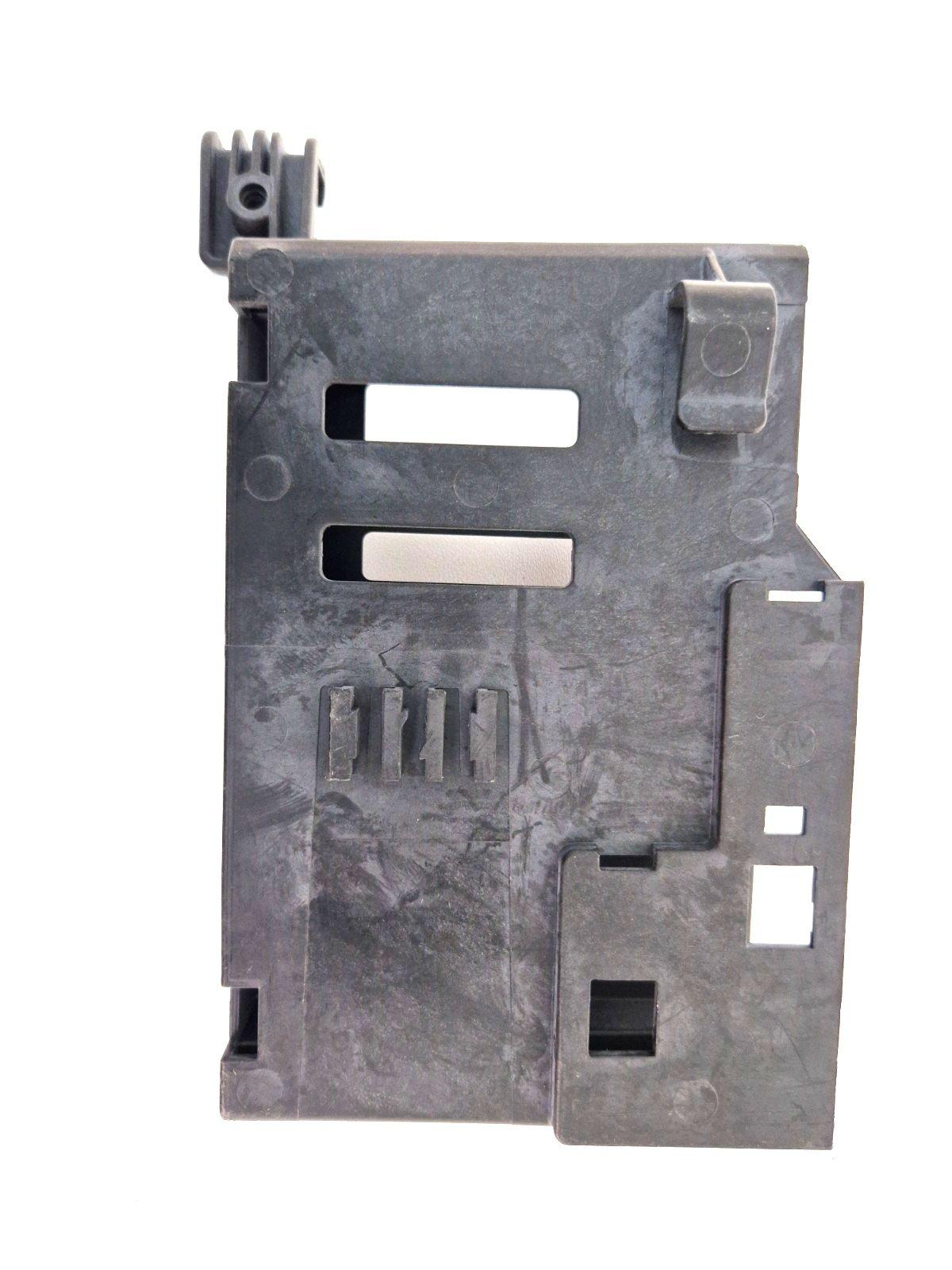 12-18 MERCEDES A-CLASS W176 GENUINE GEARBOX CONTROL UNIT BRACKET A2465452940