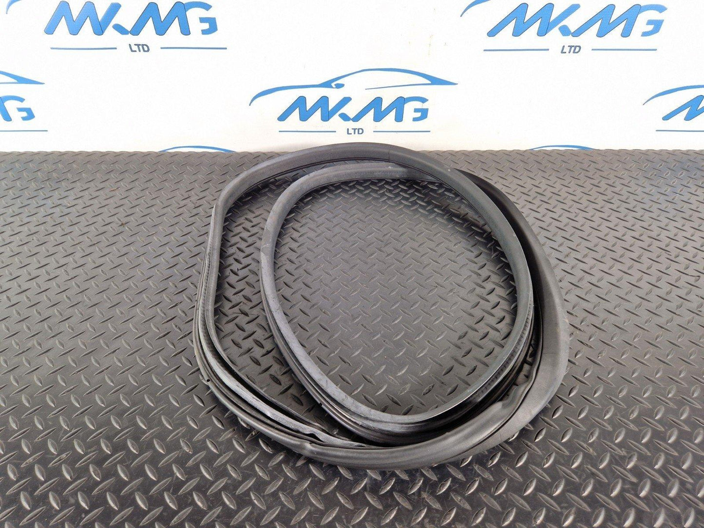 14-19 LAND ROVER L550 DISCOVERY SPORT OEM O/S/R REAR RIGHT DOOR SEAL FK72253A10A