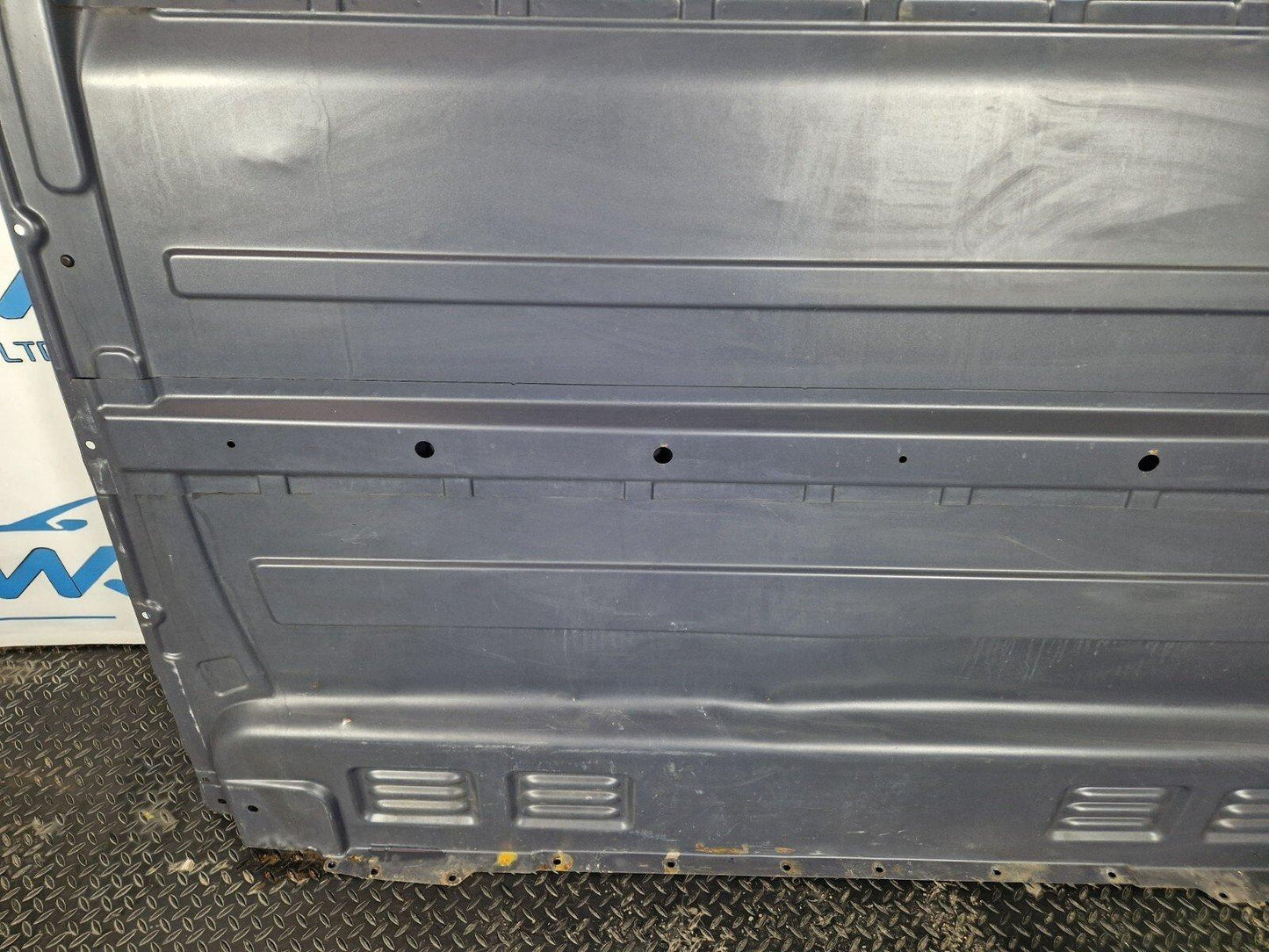 06-17 MERCEDES BENZ SPRINTER W906 GENUINE HEADBOARD LOAD PROTECTION BULKHEAD