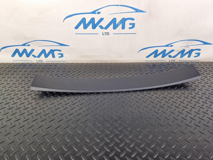 10-18 AUDI A7 4G S-LINE GENUINE CENTRE UPPER TAILGATE TRIM 4G8867606