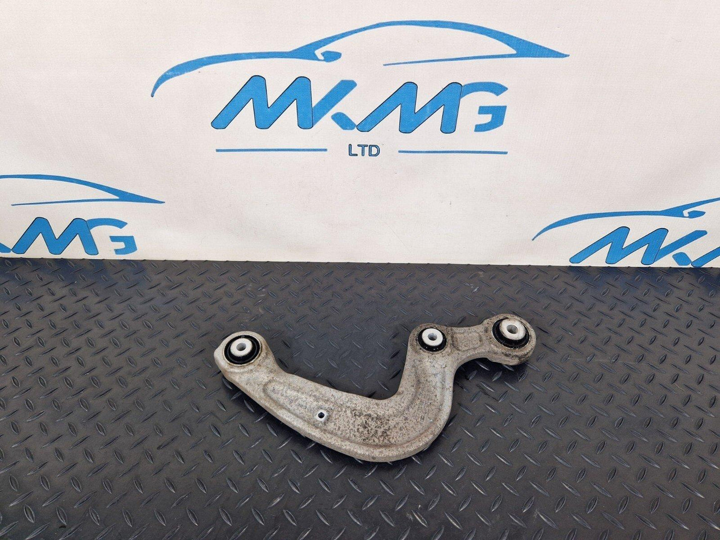 GENUINE AUDI A4 B9 A5 S5 F5 REAR LEFT OR RIGHT CONTROL ARM 8W0505361E