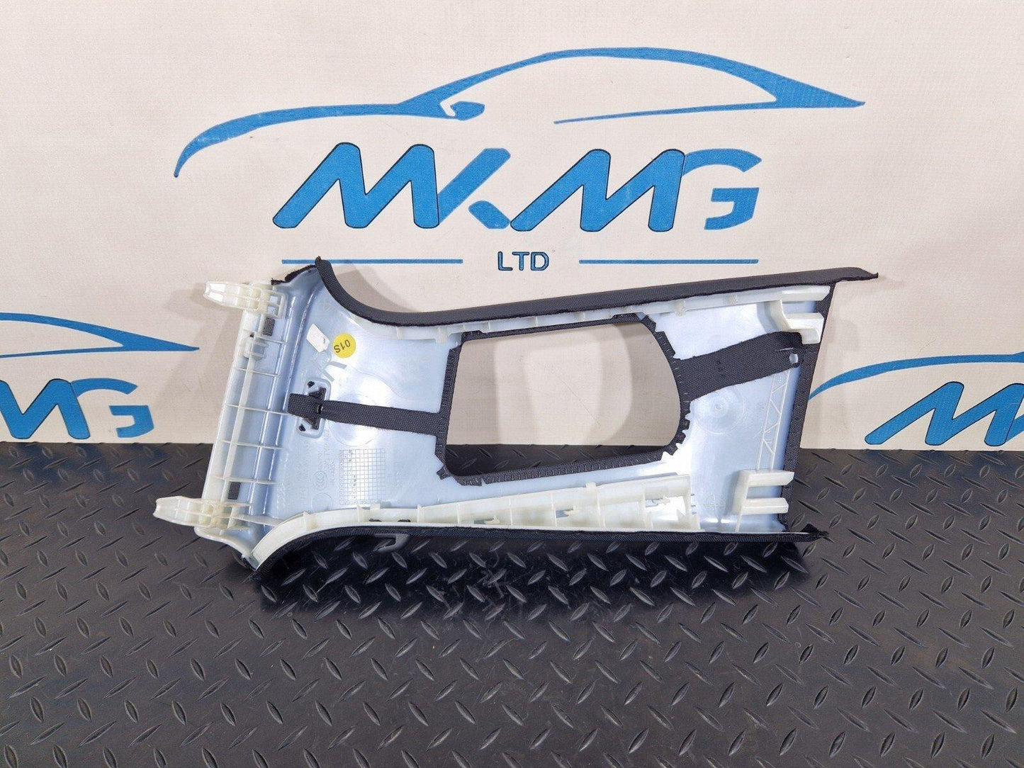 16-19 AUDI A4 AVANT B9 S-LINE RIGHT DRIVER SIDE B-PILLAR TRIM COVER 8W0867244D