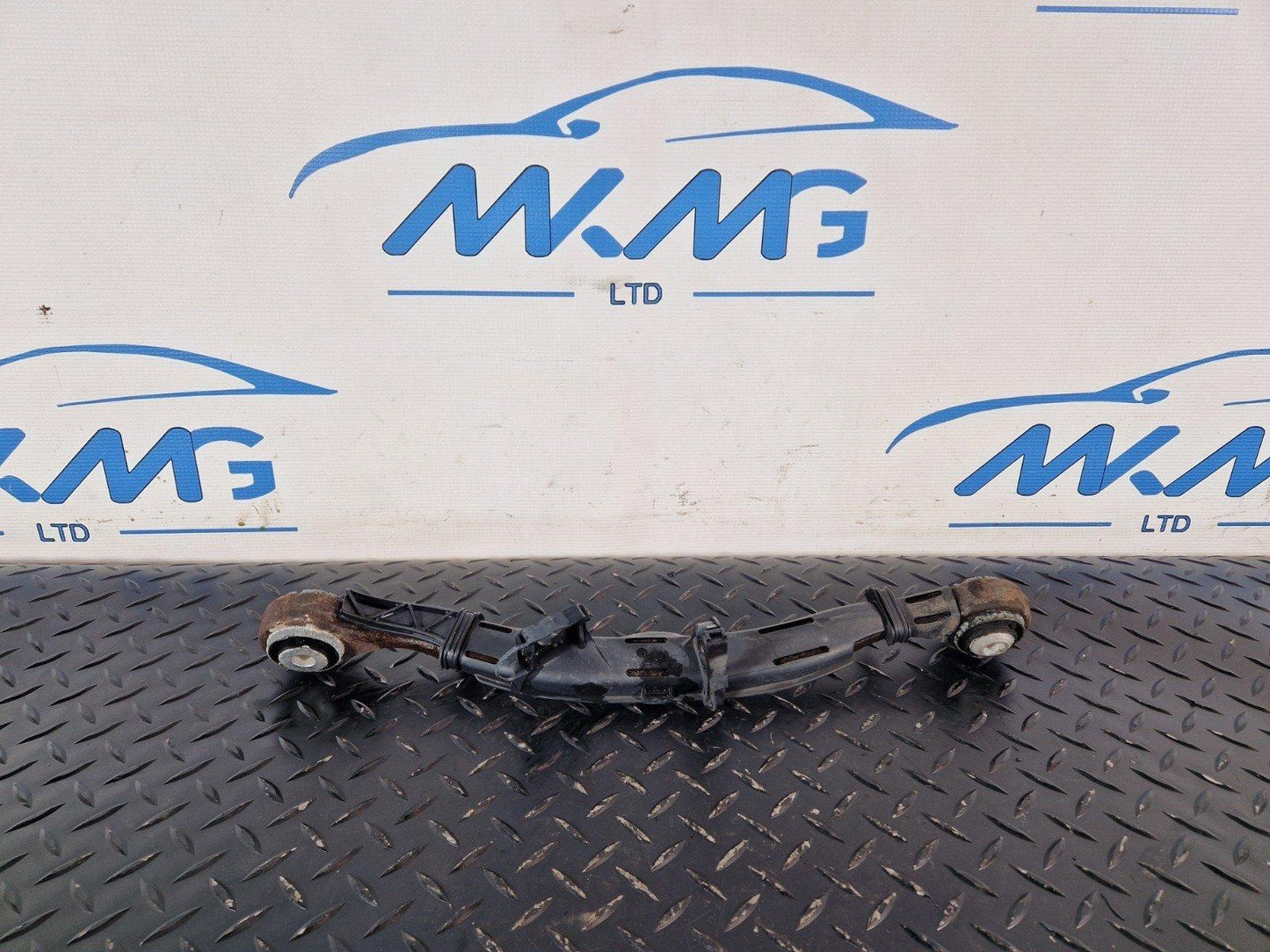 11-19 MERCEDES BENZ ML W166 GENUINE REAR RIGHT CONTROL ARM A1664230823