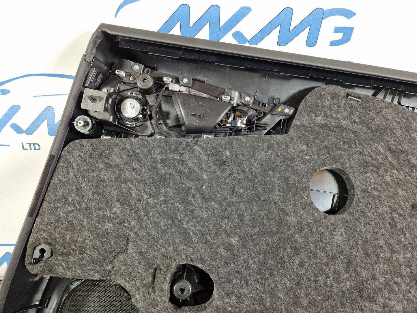 15-18 AUDI A7 4G RHD REAR LEFT PASSENGER NSR LEATHER DOOR CARD 4G8867305