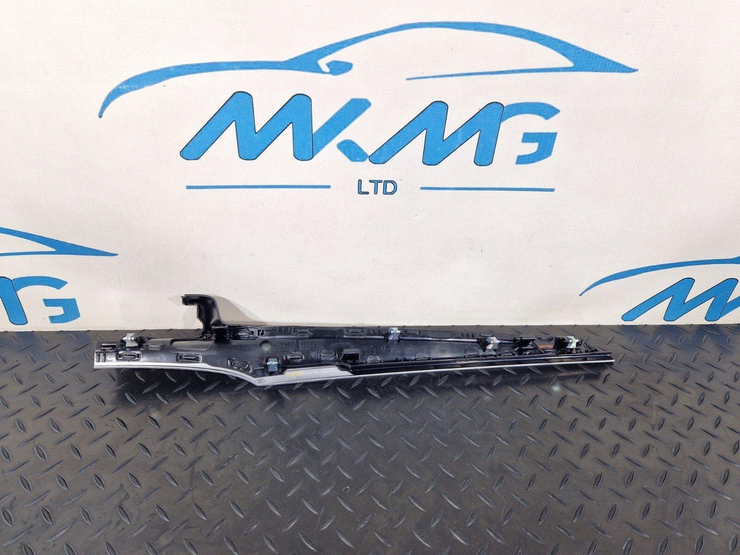 14-21 MERCEDES BENZ C200 W205 GENUINE OEM DASHBOARD TRIM PANEL A2056804503