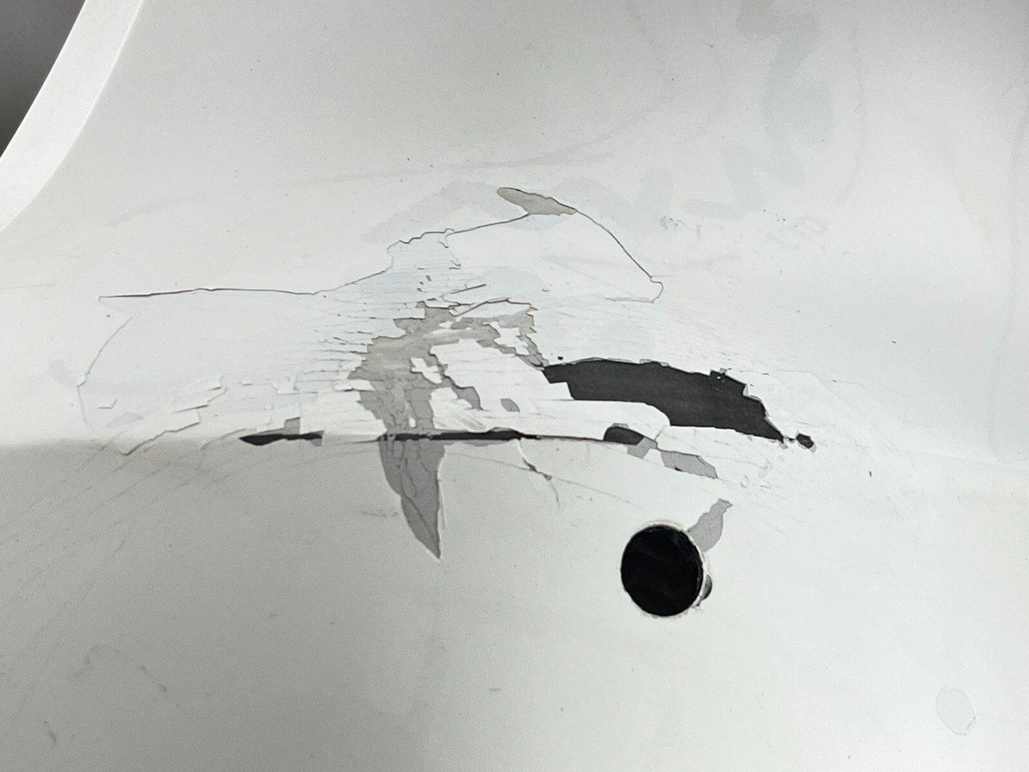 16-19 AUDI A4 B9 ULTRA SE GENUINE REAR BUMPER IN WHITE (DAMAGED)