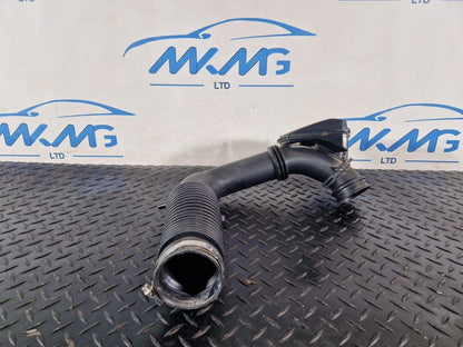 19-ON MERCEDES BENZ B CLASS W247 1.3 PETROL OEM AIR PIPE A2820901100