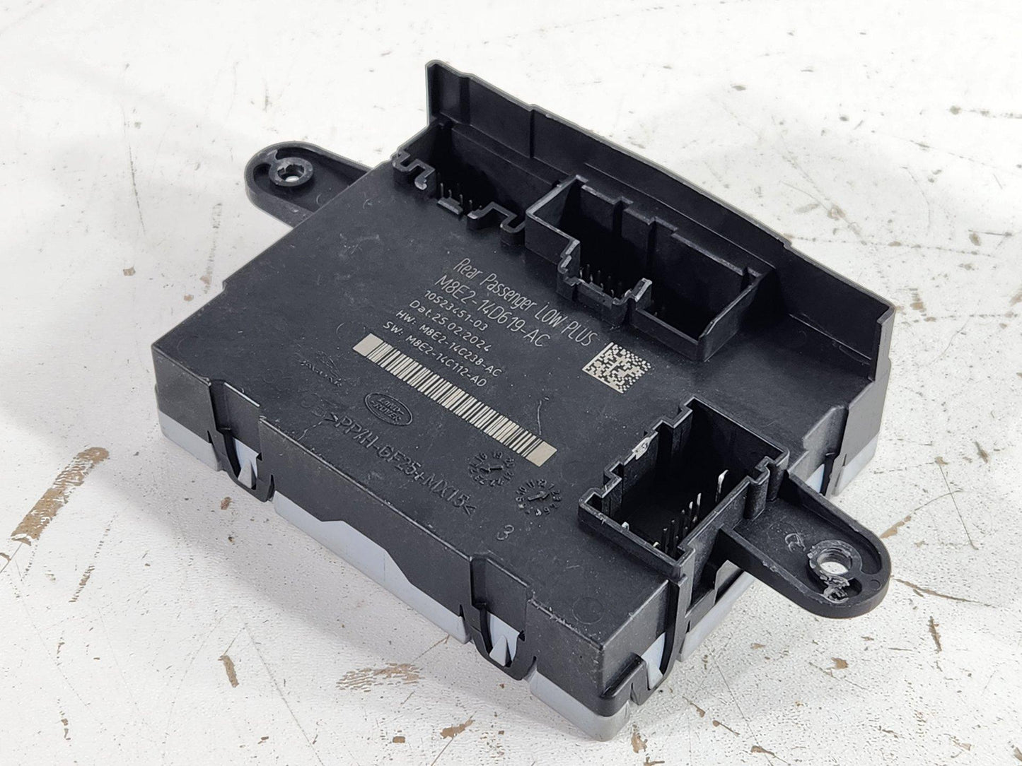 Range Rover Sport L461 Genuine Rear Left N/S Door Control Unit M8E2-14D619-AC
