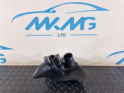 19-ON RANGE ROVER EVOQUE L551 GENUINE OIL SEPERATOR M8D2-9A764-AA