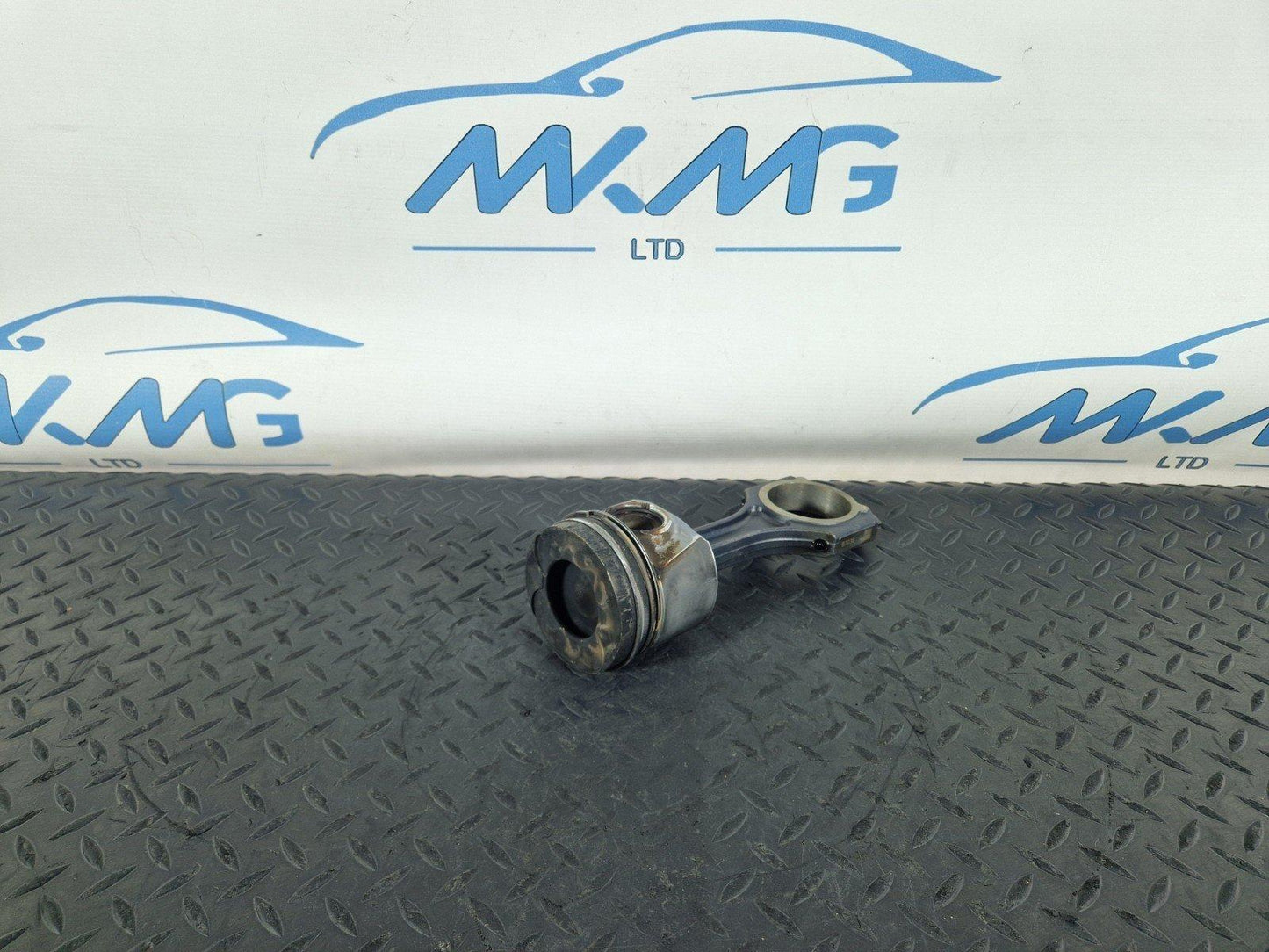 12-18 MERCEDES A B CLA-W176 W246 C117 OEM 1.8/2.1 CDI OM651 PISTON & CON ROD (2)
