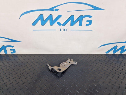 14-21 MERCEDES BENZ C220d W205 ENGINE LEFT REAR LIFTING LUG CLIP MOUNT HOLDER