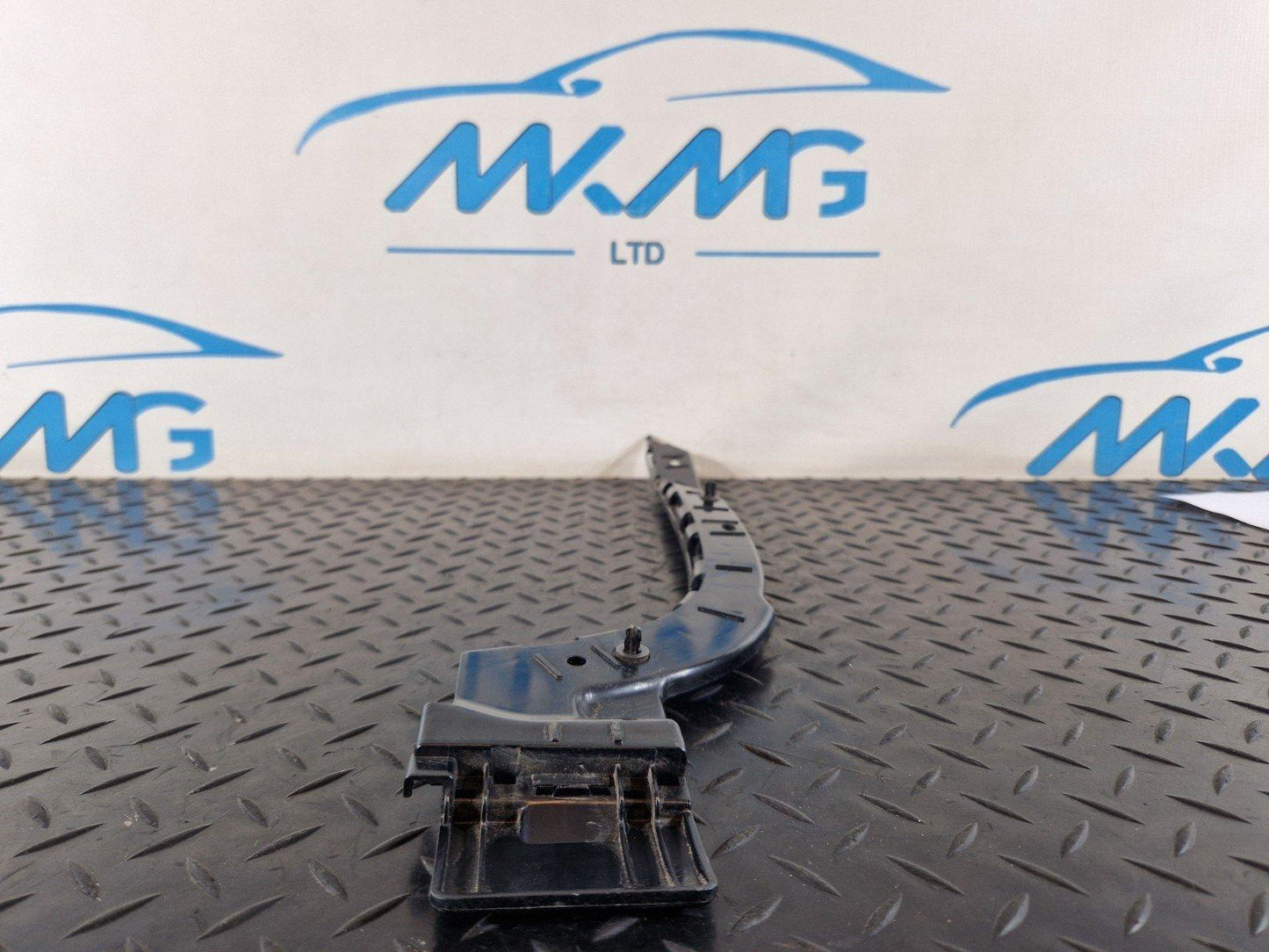 14-23 MERCEDES VITO W447 OEM LEFT REAR N/S/R BUMPER MOUNT BRACKET A4478800112
