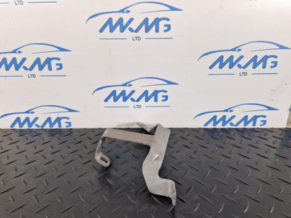 19-ON RANGE ROVER EVOQUE L551 GENUINE EXHAUST SUPPORT BRACKET M4D39L456CA