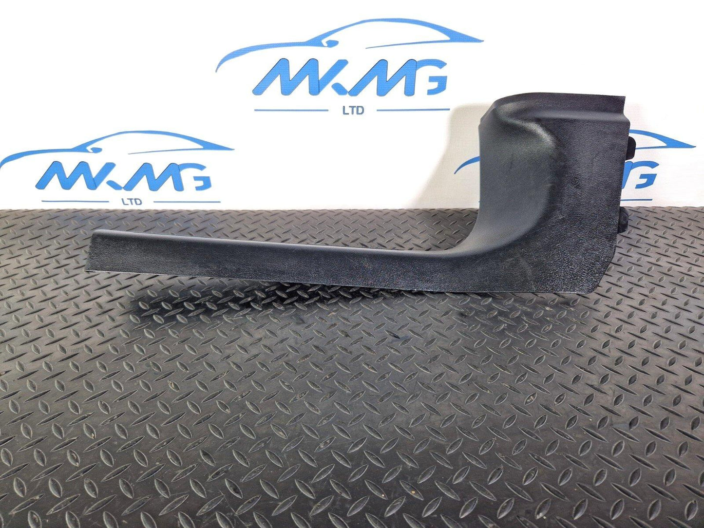 MERCEDES A-CLASS W177 FRONT LEFT LOWER SIDE SILL COVER TRIM PANEL A1776802300