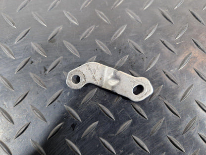 19-ON MERCEDES BENZ B CLASS W247 OM654 INTAKE EXHAUST MANIFOLD SUPPORT BRACKET