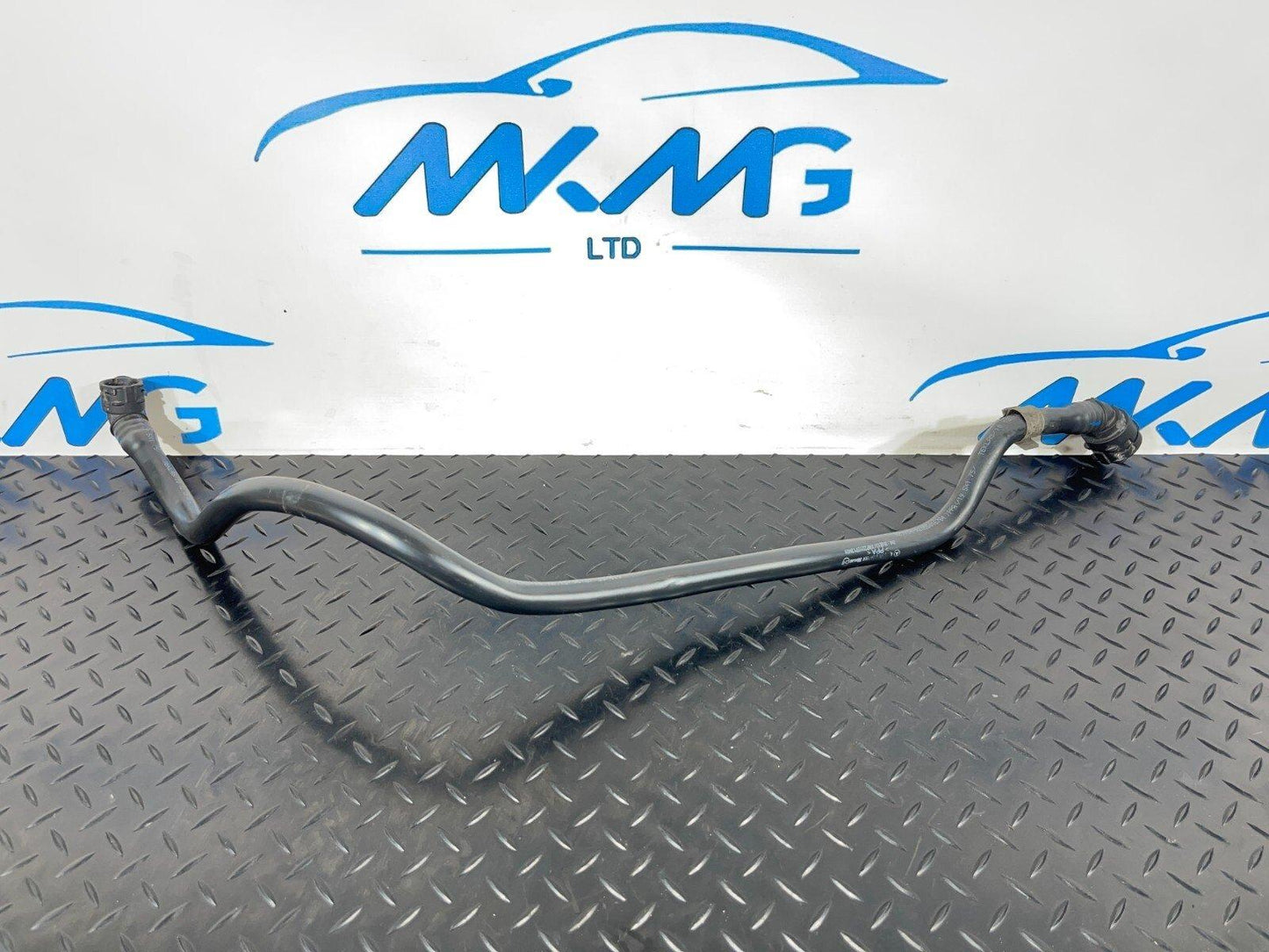 14-21 MERCEDES BENZ C350e W205 COOLANT HOSE PIPE A2055016784
