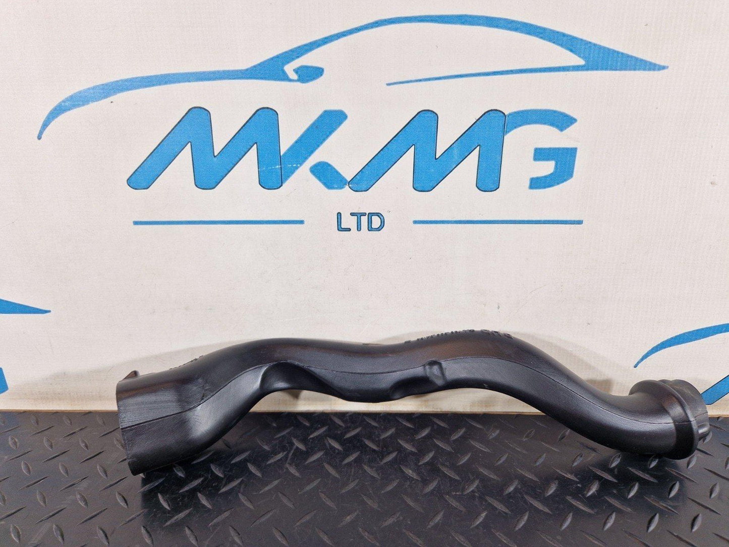 11-19 MERCEDES BENZ ML W166 GENUINE OEM WATER DRAIN PIPE A1668320490