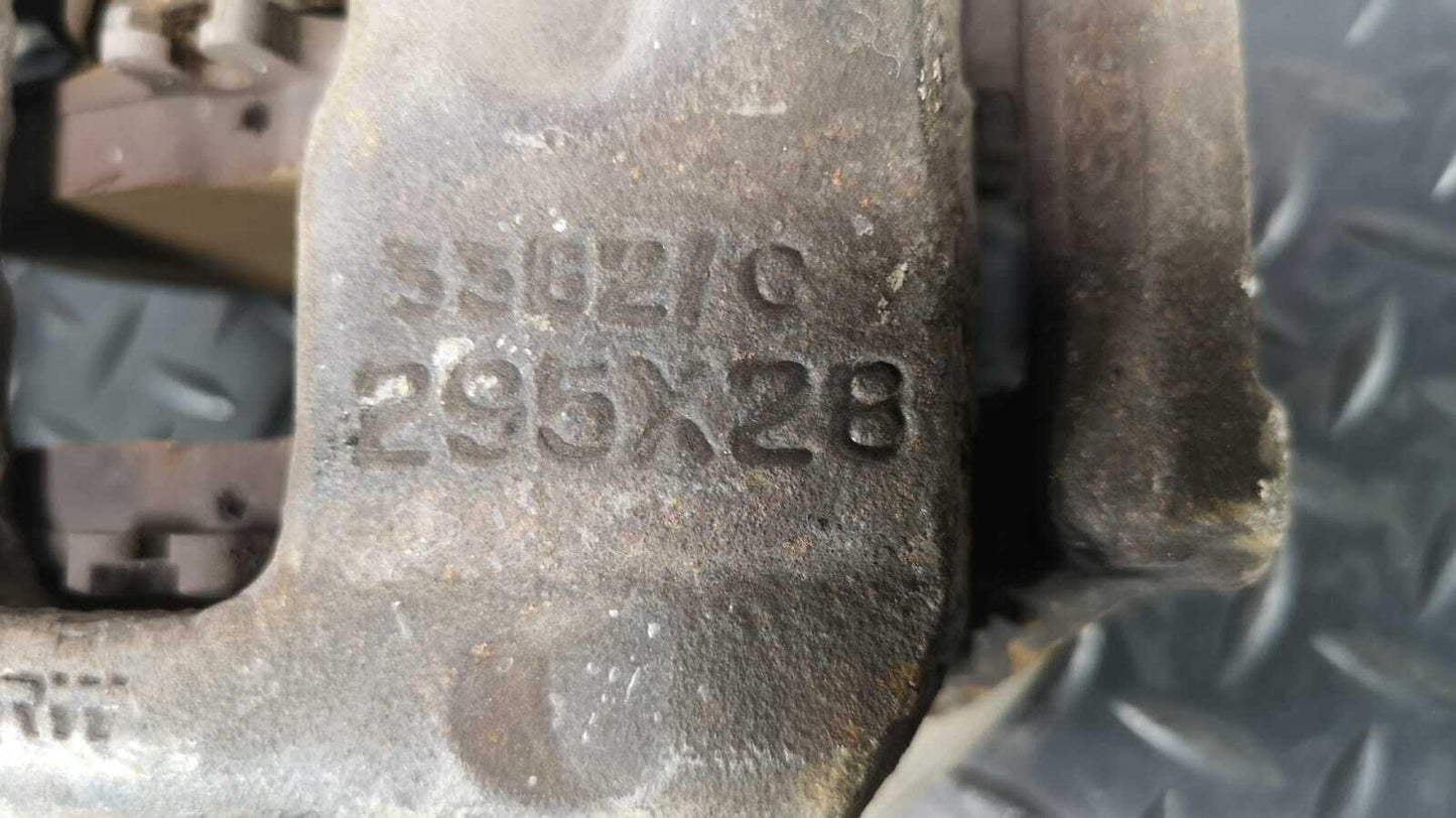 MERCEDES BENZ CLS W218 AMG CDI 220d FRONT LEFT PASSENGER SIDE BRAKE CALIPER