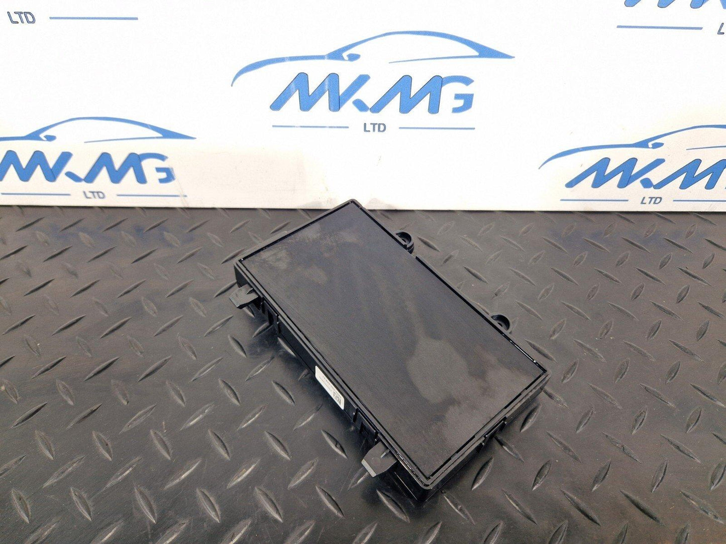 19-ON MERCEDES BENZ CLA C118 TELEMATICS CONTROL MODULE A1679008309