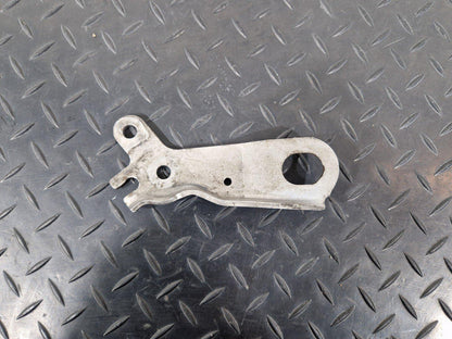 18-ON MERCEDES SPRINTER W907 W910 LEFT ENGINE MOUNT LIFT EYE A6512230741