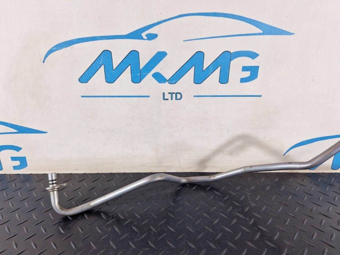 14-21 MERCEDES C300h W205 GENUINE GEARBOX TRANSMISSION OIL LINE A6511806030