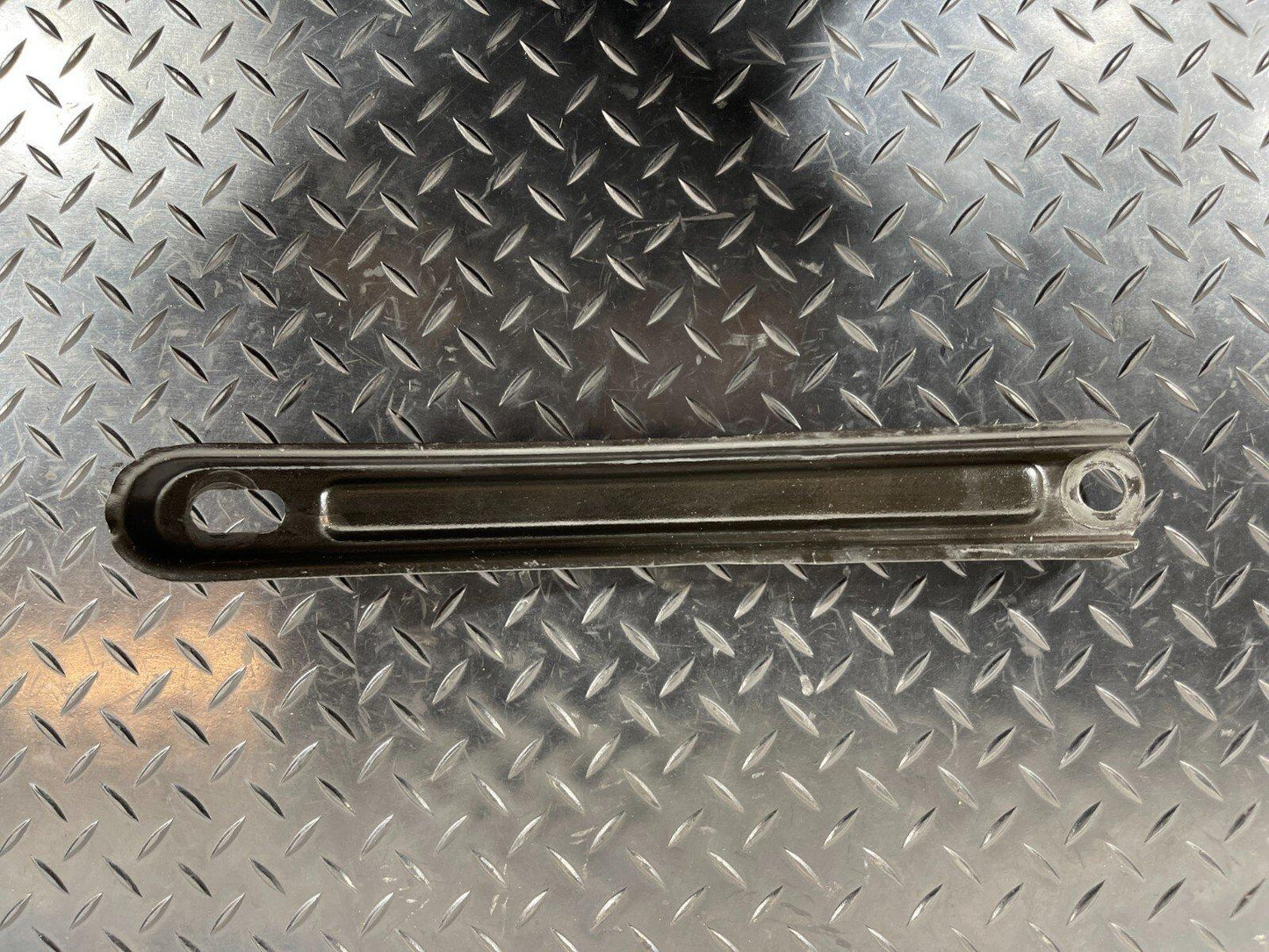 14-21 MERCEDES BENZ C350e W205 FRONT BUMPER CRASH BAR 2x BRACKETS A2056282000