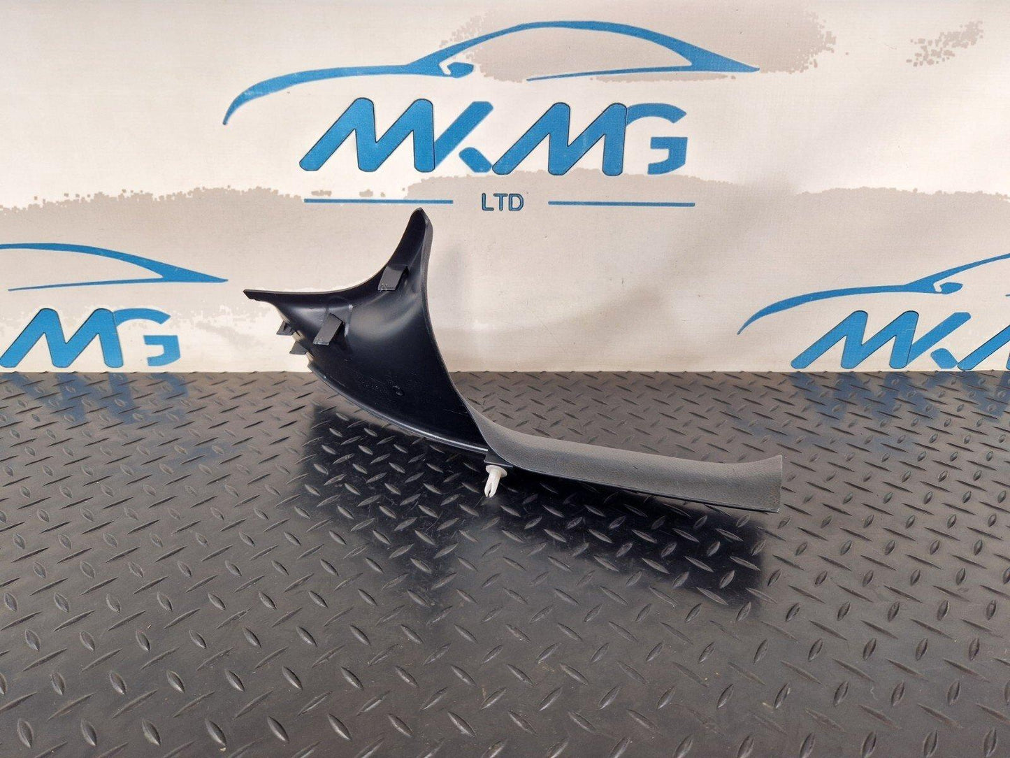 14-21 MERCEDES BENZ C300h W205 REAR LEFT SIDE INNER SILL COVER PANEL A2056860136
