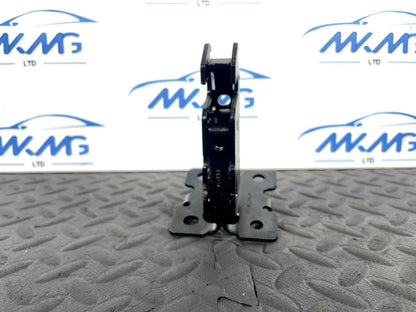 16-19 AUDI A4 B9 AVANT GENUINE REAR CENTRE SEAT BRACKET 8W0886177