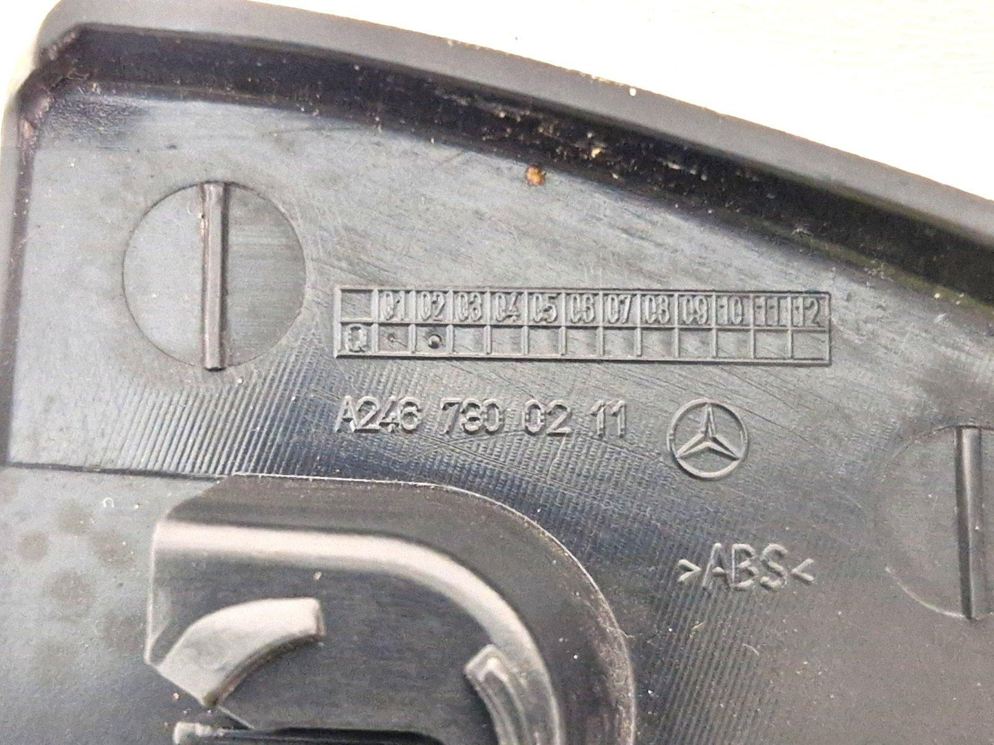 12-18 MERCEDES BENZ B CLASS W246 DOOR CARD TRIM REAR RIGHT SIDE A2467300211