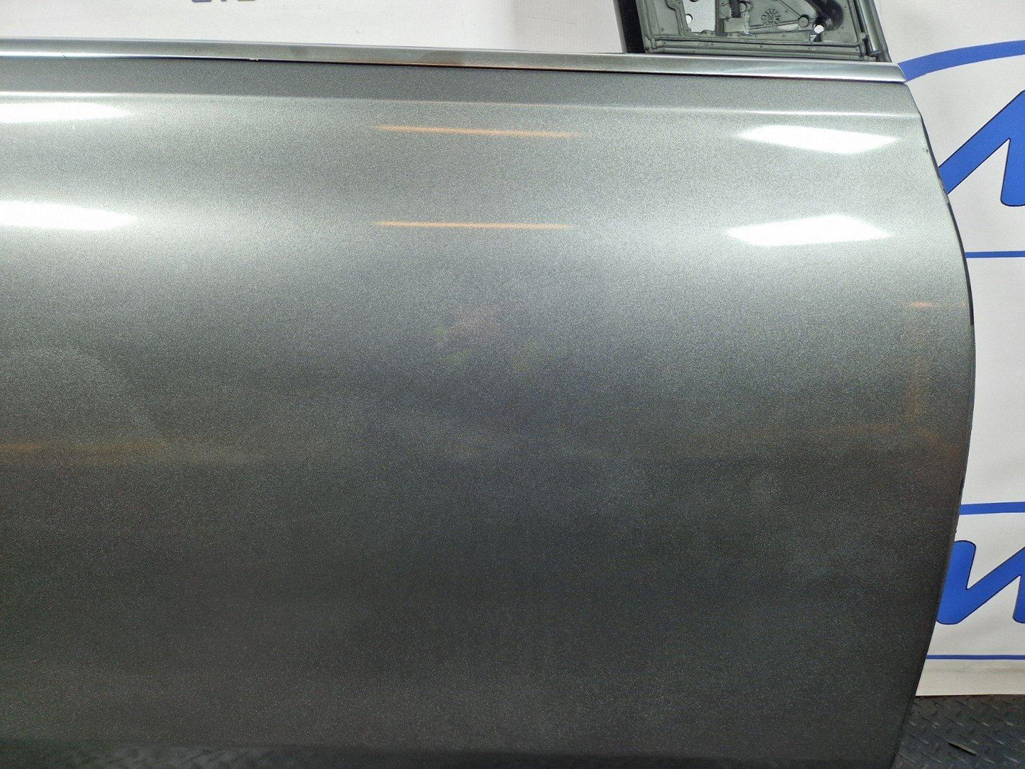 19-ON MERCEDES BENZ B CLASS W247 FRONT RIGHT O/S DRIVER COMPLETE DOOR IN GREY