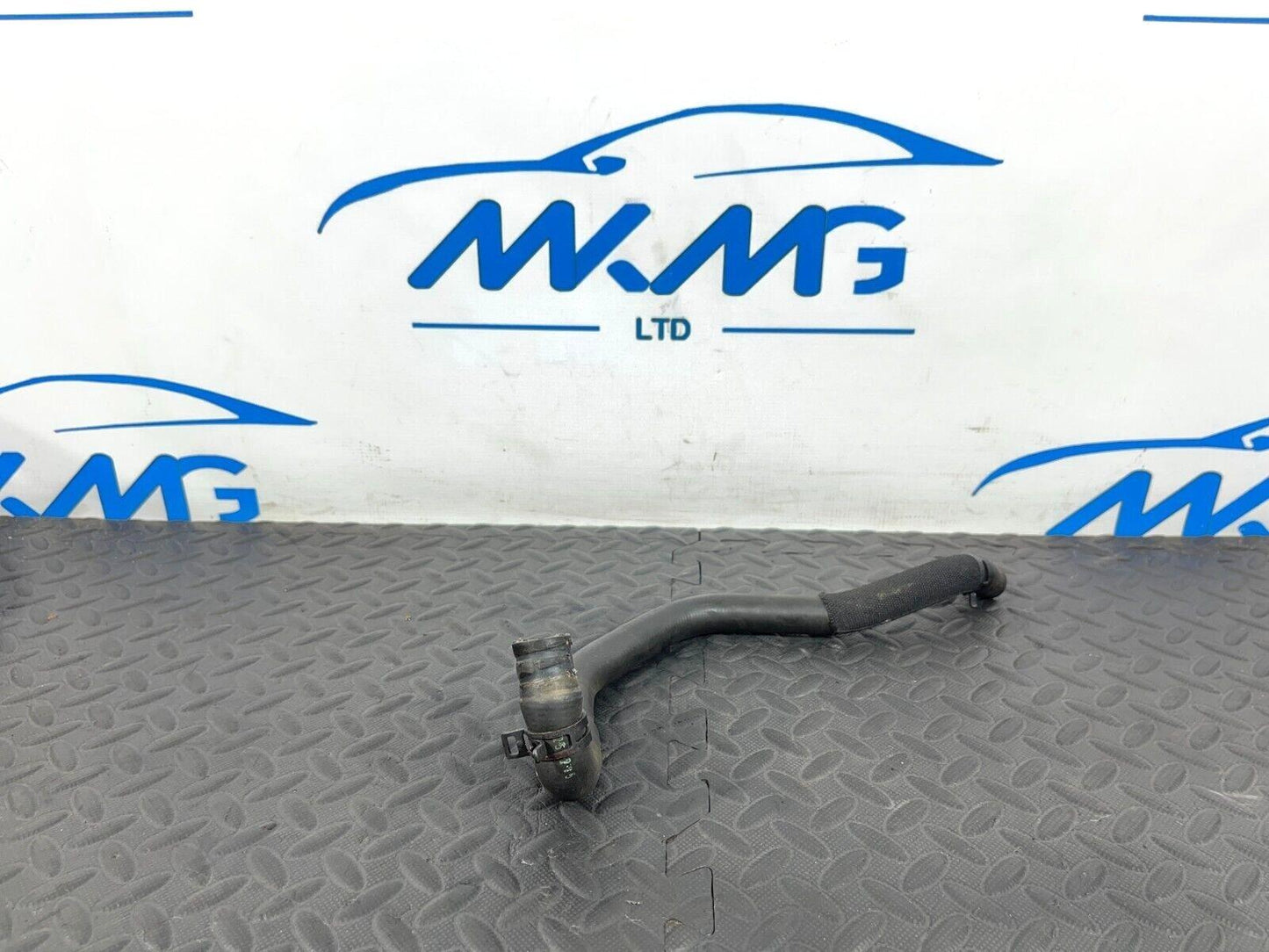 13-19 MERCEDES BENZ CLA C117 GENUINE OIL COOLER PUMP COOLANT HOSE A2465011258