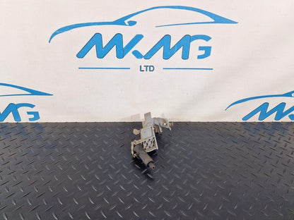 14-19 MERCEDES BENZ GLA X15GENUINE OEM BRAKE PIPE CLAMP BRACKET A1764210194