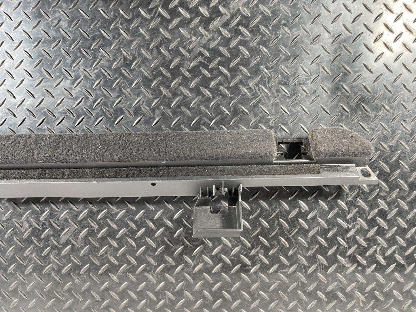 16-19 AUDI A4 B9 GENUINE REAR RIGHT BOOT INTERIOR FLOOR TRIM PANEL 8W9861828