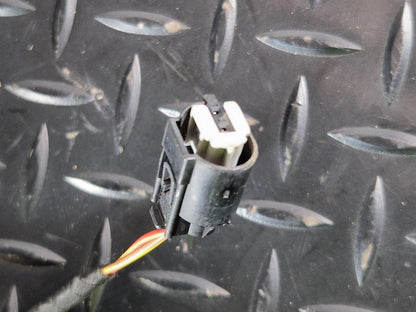 11-19 MERCEDES BENZ GLE W166 CHARGE SOCKET TO BATTERY CHARGER WIRING A1668803903