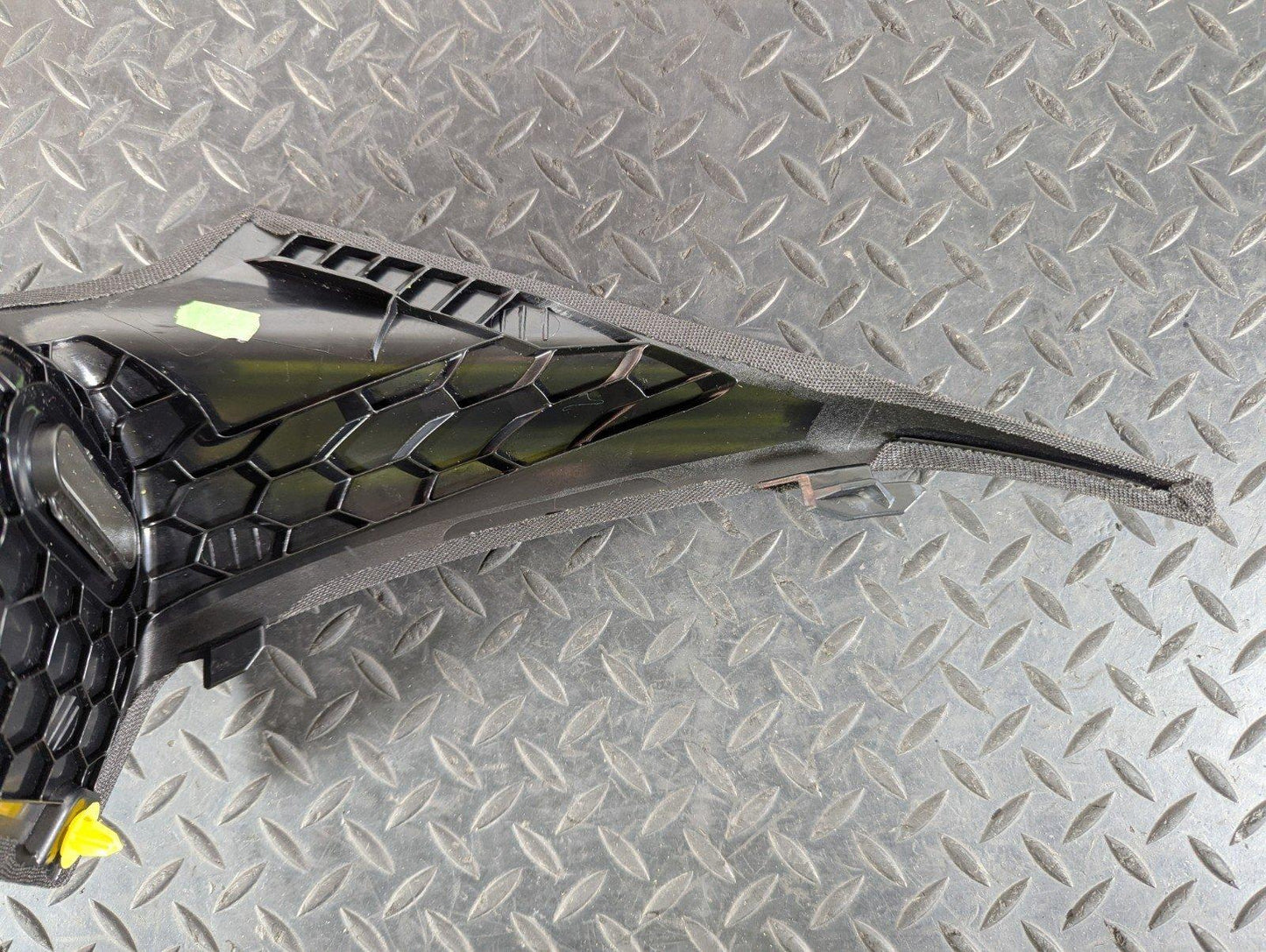 13-19 MERCEDES BENZ CLA C117 REAR LEFT PASSENGER SIDE C-PILLAR TRIM A1176902525
