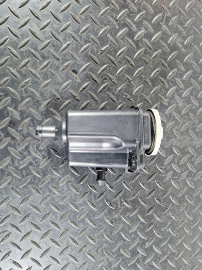 10-17 AUDI A8 4H UPPER POWER STEERING FLUID RESERVOIR 4H0422373B